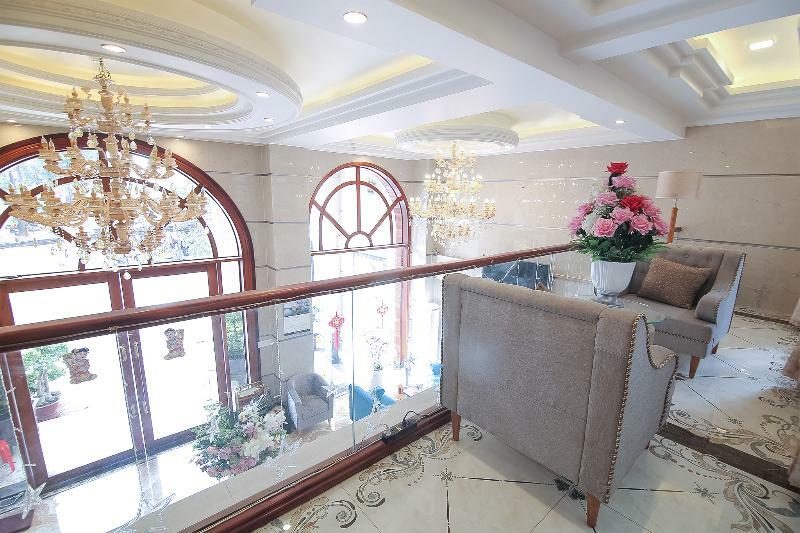红多兹高级酒店  阮泰燊街 胡志明市 外观 照片